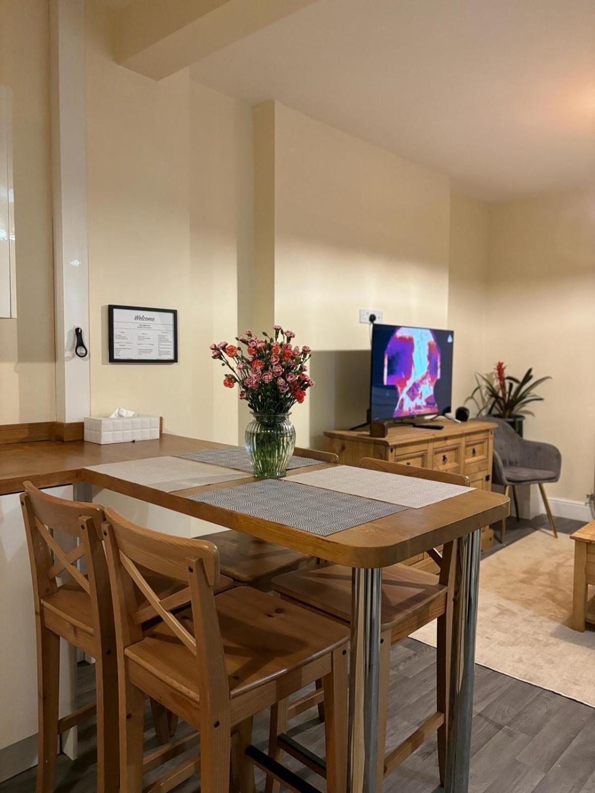 Cardiff/Pernath Home2 מראה חיצוני תמונה